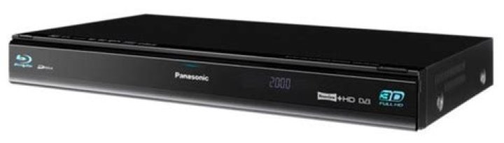 Is the Panasonic dmr-pwt500 a Blu ray player?