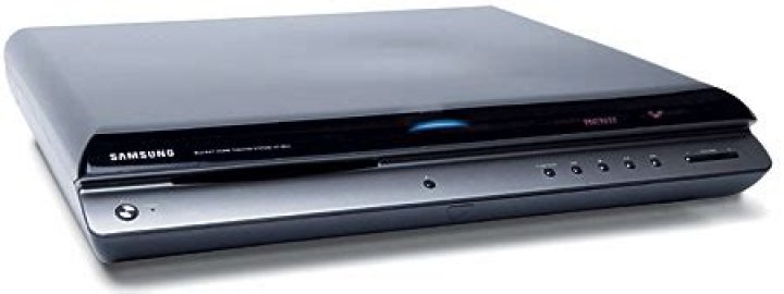 Is the Samsung ht-bd2 a Blu ray player?