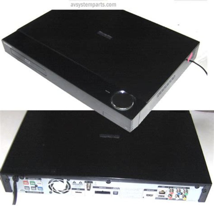 Is the Samsung ht-c5500 a Blu ray player?