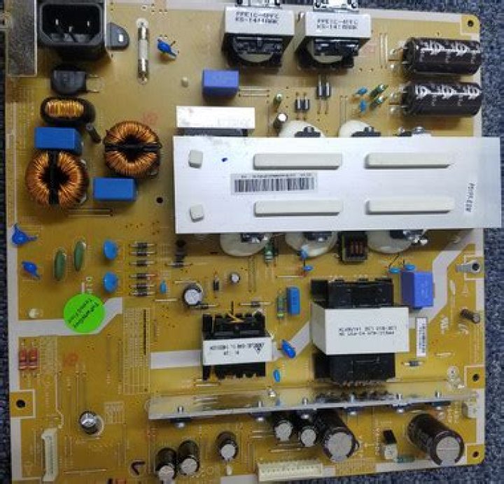Is the Samsung pn51f5300bf series 51 full HD?