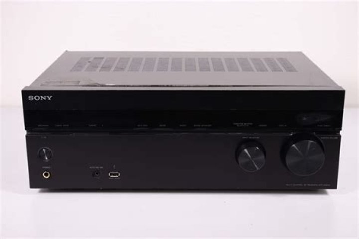 Is the Sony str-dn840 a wireless AV receiver?