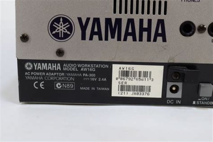Is the Yamaha aw16g a digital audio system?