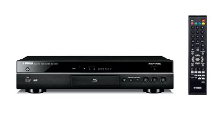 Is the Yamaha bd-a1010 aventage Universal 3D Blu ray player?