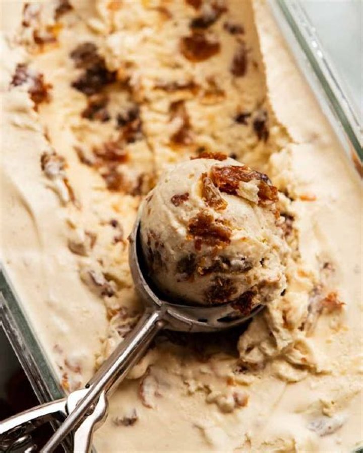 Is there any alcohol in rum raisin ice cream?