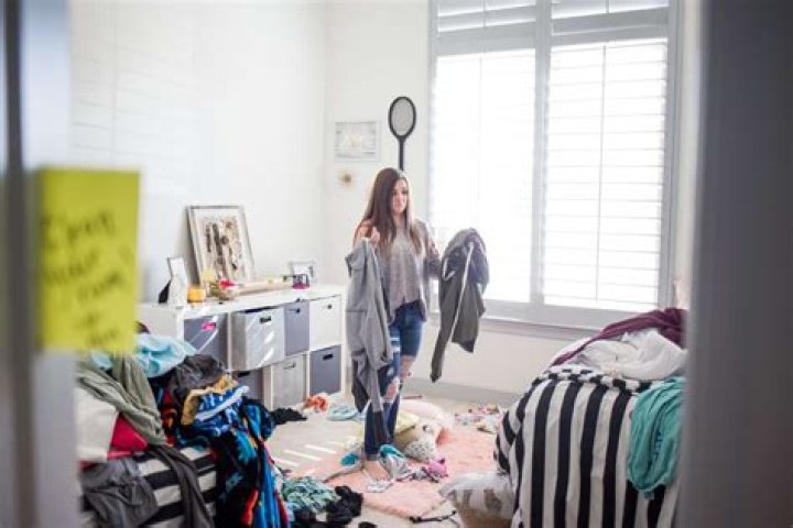 Should a teenager have their own room?