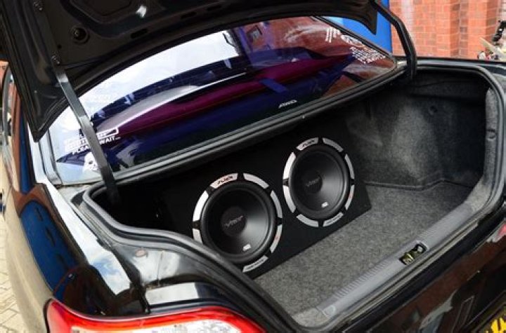 Should I set my subwoofer to on or auto?