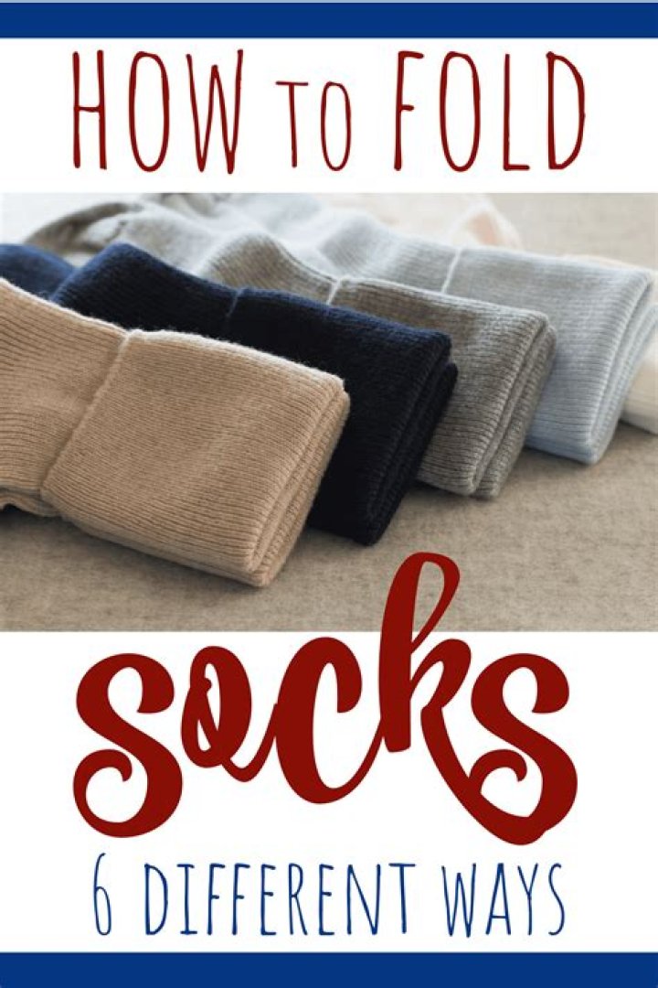 Should you roll or fold socks?