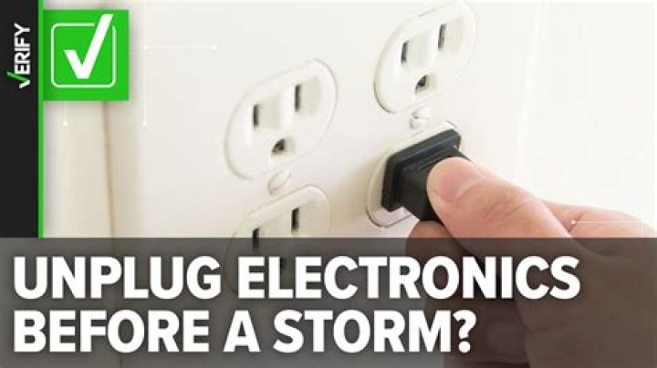 Should you unplug AVR?
