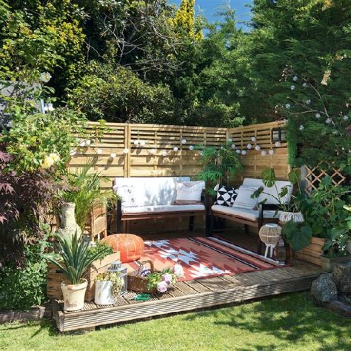 What are some good ideas for a backyard?