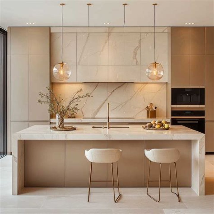 What are warm colors for a kitchen?