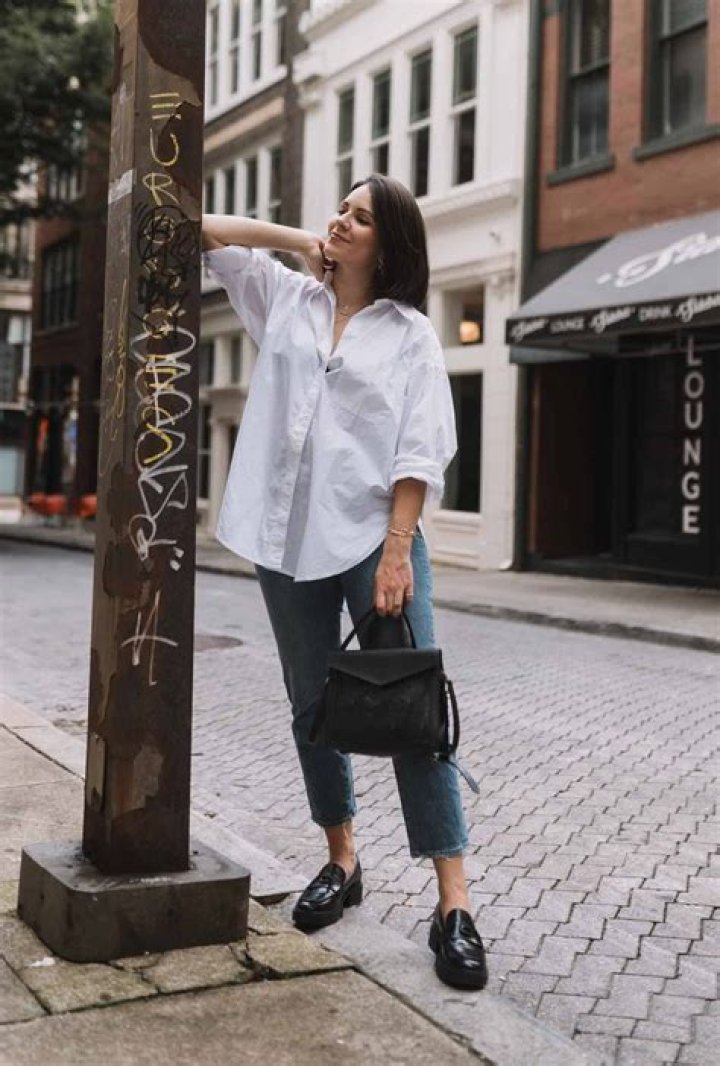 What can I wear with creepers?