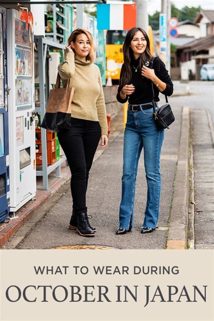 What do people wear in Ohio in October?