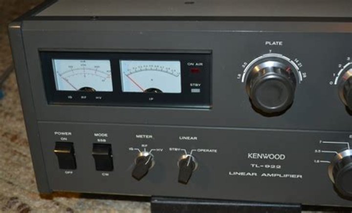 What do you know about the Kenwood tl-922 ham radio?