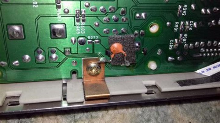 What do you need to know about the Denon ud-m30?