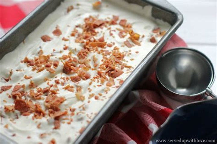 What does bacon ice cream taste like?