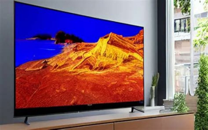 What does it mean when the red light flashes on my Samsung TV?
