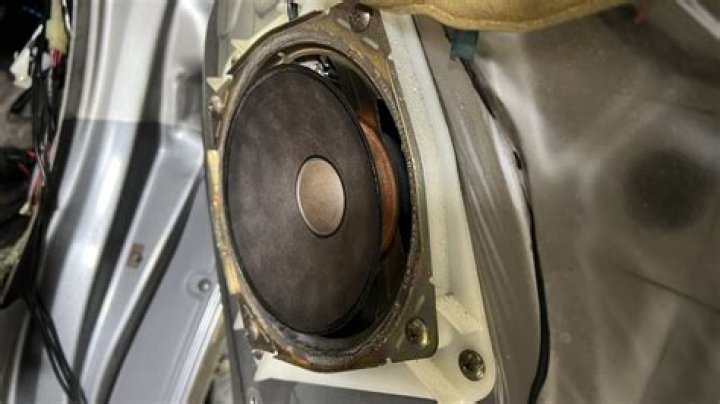 What does it mean when your speakers stop working?