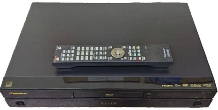 What does pioneer bdp-23fd do for Blu ray?