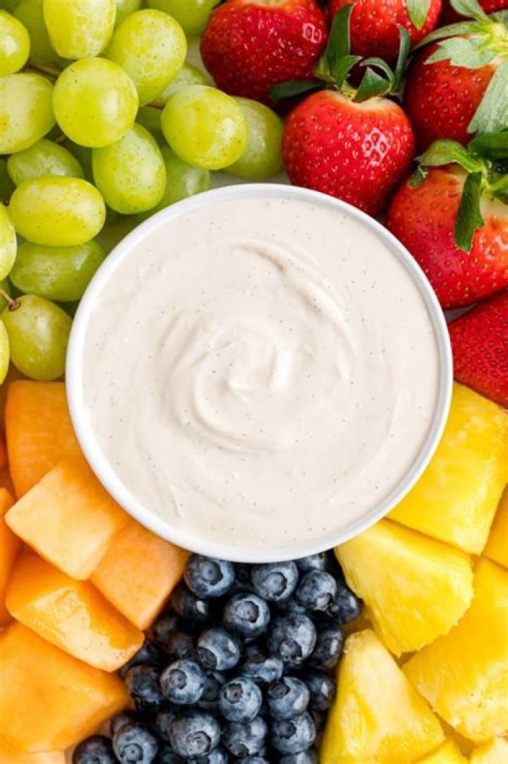 What fruits go well with cream?