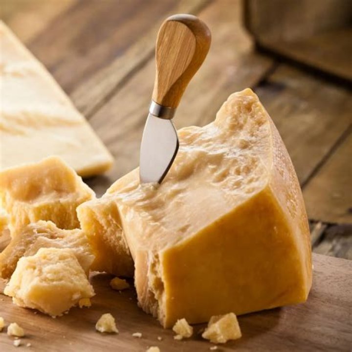 What is a substitute for pot cheese?