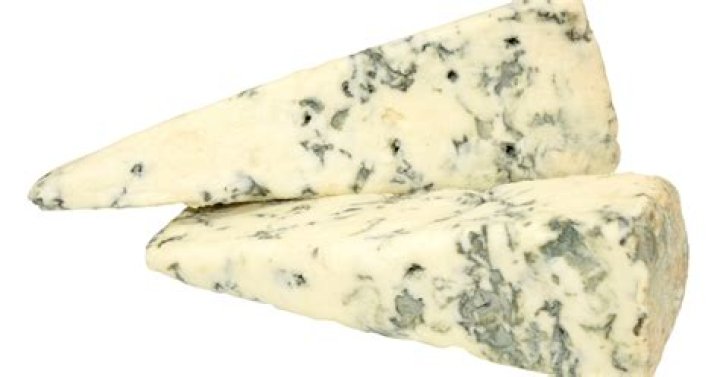 What is an alternative to Dolcelatte cheese?