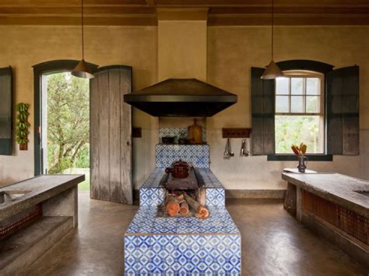What is Brazilian interior design?