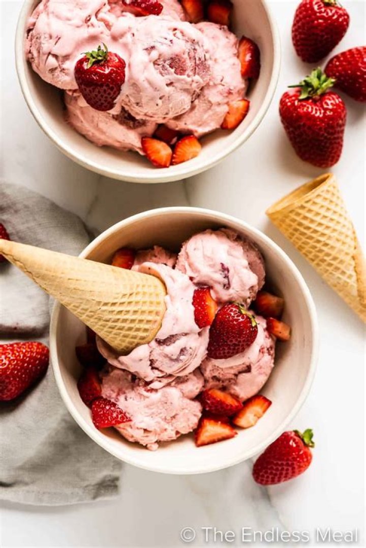 What is strawberry ice cream made of?