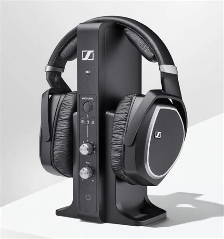 What is the model number of Sennheiser Rs 195?