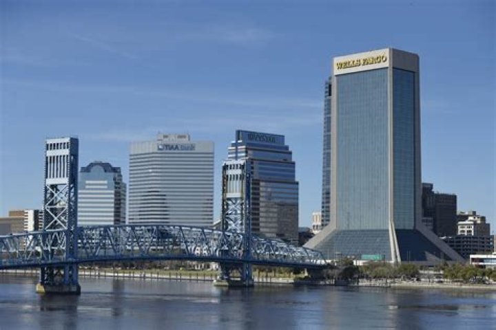 What is the oldest bridge in Jacksonville Florida?