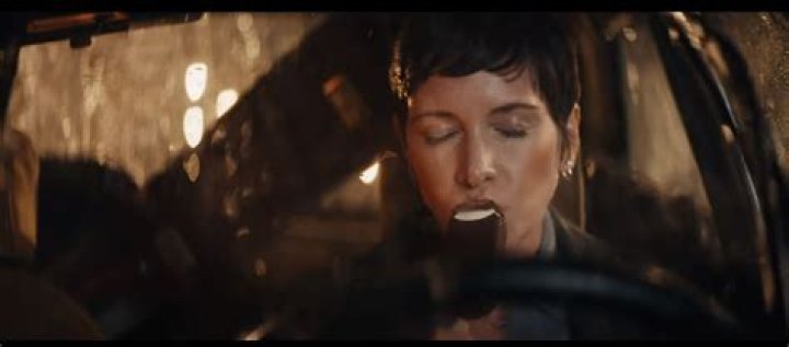 What is the song in the new Magnum advert?