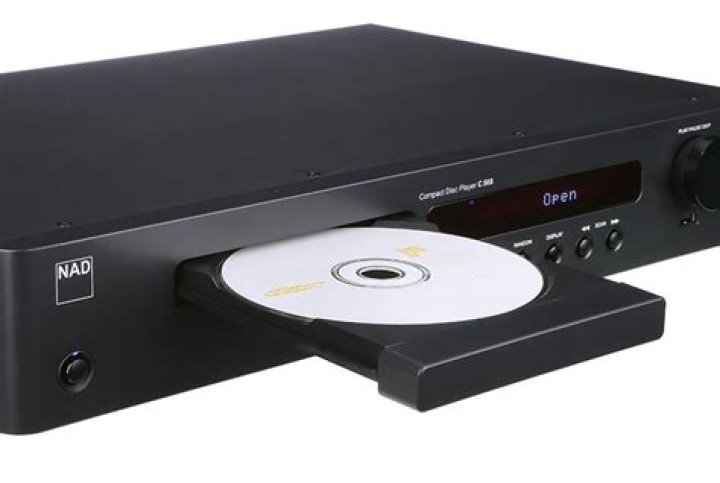 What kind of CD player does nad c 568 have?
