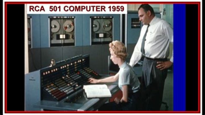 What kind of computer was the RCA 301?