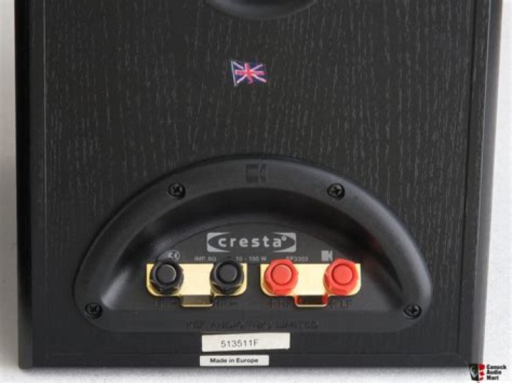What kind of sound does a Kef Cresta 2 speaker make?