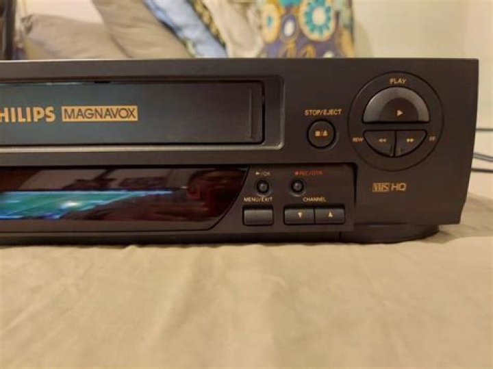 What kind of VCR does Philips Magnavox use?