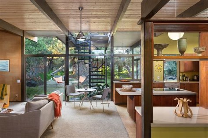 What makes a midcentury home a mid century home?