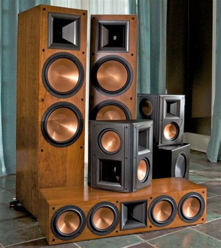 What makes the reference series of Klipsch speakers so good?