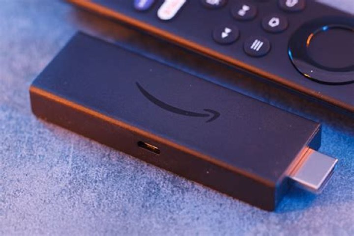 What streaming services are available on Amazon Fire Stick?