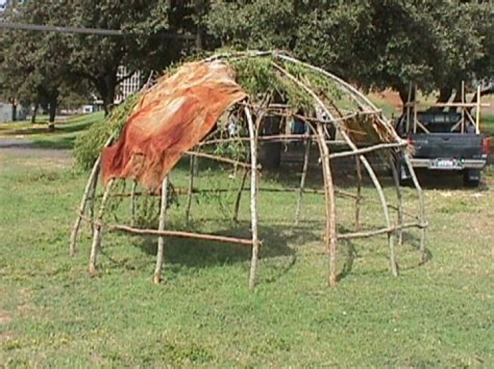 What tools did the Coahuiltecans use?