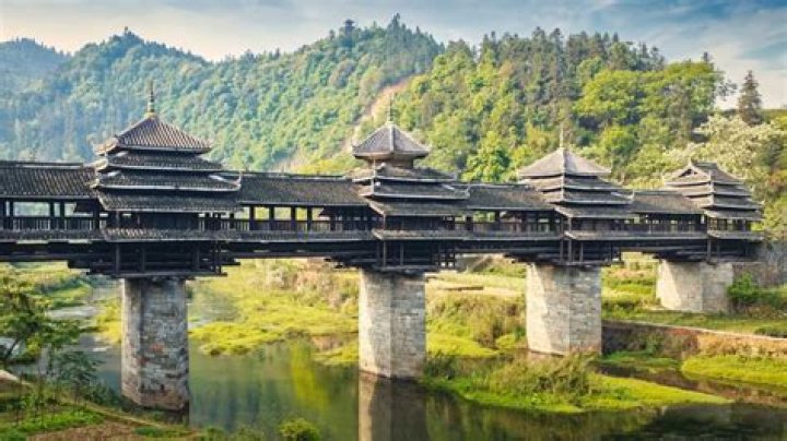 When was the Chengyang Bridge made?