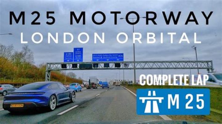 When was the M25 motorway built?