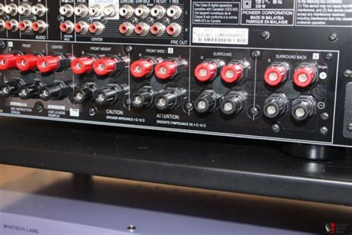 Where are the buttons on the pioneer SC-65?