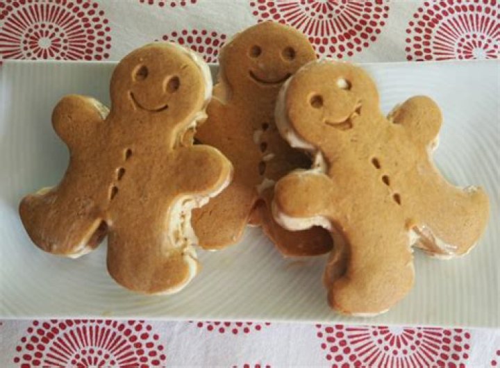 Where can I buy gingerbread men ice cream sandwiches?
