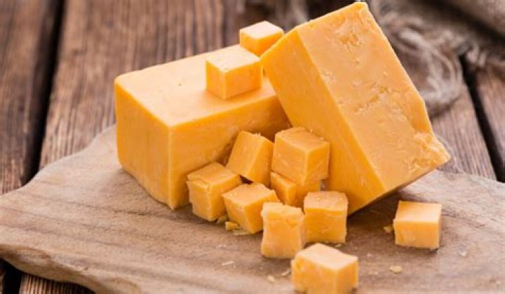 Which cheeses can be frozen?