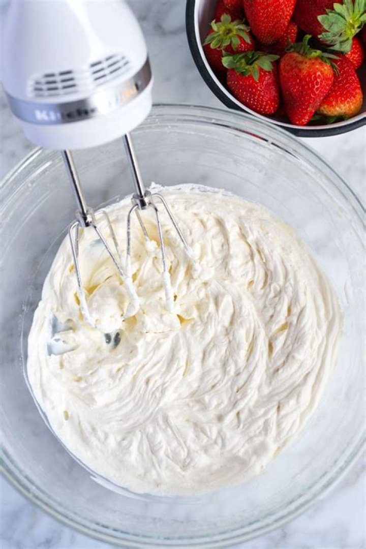 Which is the best recipe for cream filling?