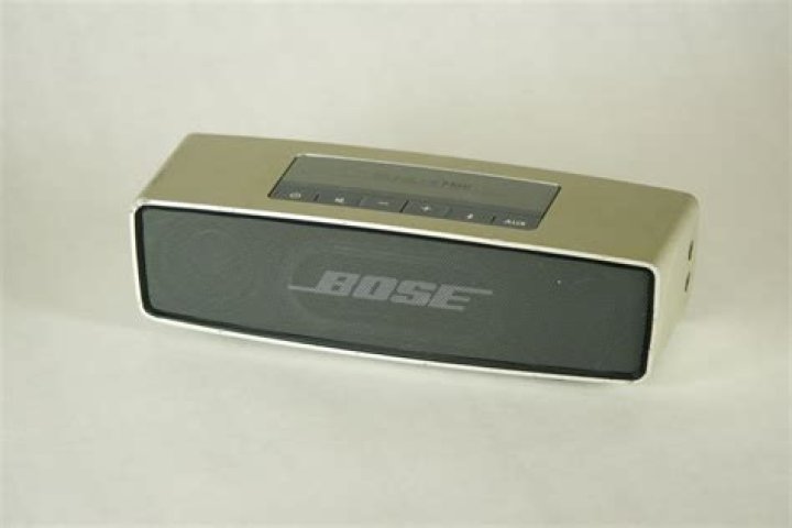 Why is my Bose speaker not working?
