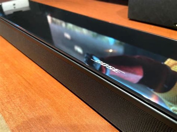Why is the Bose sound bar not working?