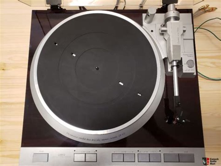 Why is the Denon dp-47f a legend?