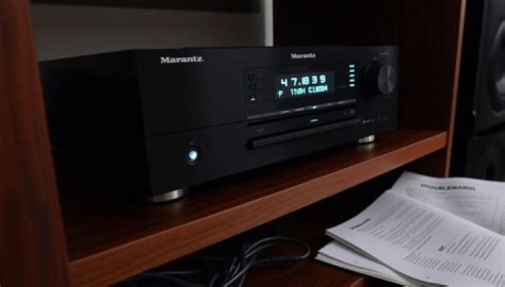 Why my marantz receiver keeps shutting off?